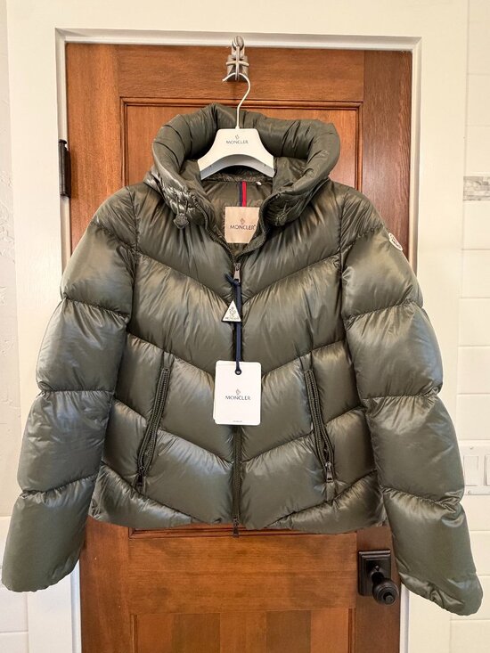 Moncler Jackets & Blazers - Moncler Chambon Short Down Jacket -Green
